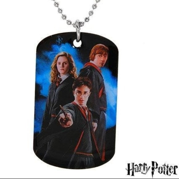 GENUINE HARRY POTTER DOG TAG NECKLACE    2009 Collectible - Picture 1 of 3